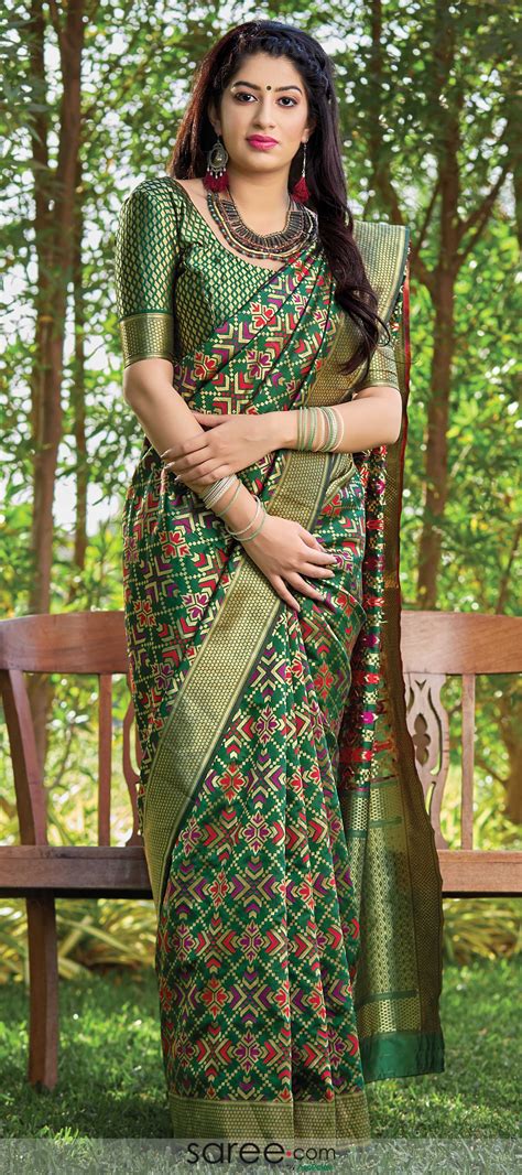 green saree aunty|green sarees in india.